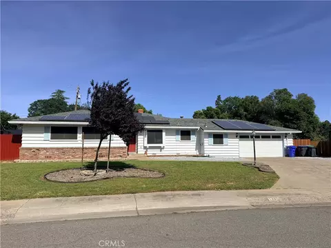1405 Robinsin Dr, Red Bluff, CA 96080