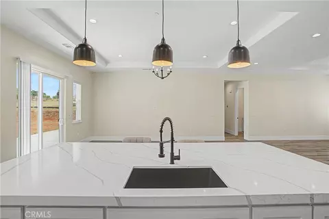 Kitchen - 3997 Skyview, Paradise, CA 95969 photo 5 of 6