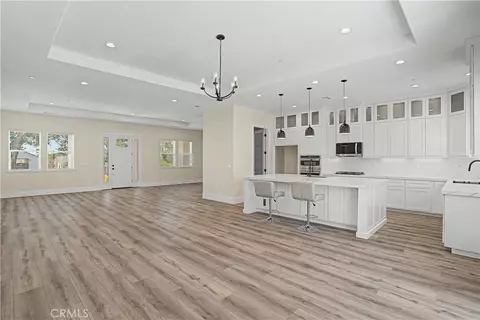 Living - 3997 Skyview, Paradise, CA 95969 photo 4 of 8