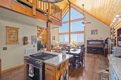 Kitchen - 4592 Wendlis Rd, Forest Ranch, CA 95942 photo 1 of 5