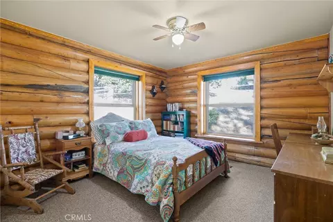 Bedroom - 4592 Wendlis Rd, Forest Ranch, CA 95942 photo 4 of 4
