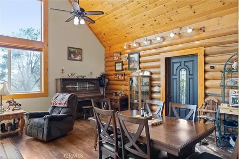 Dining - 4592 Wendlis Rd, Forest Ranch, CA 95942 photo 1 of 2