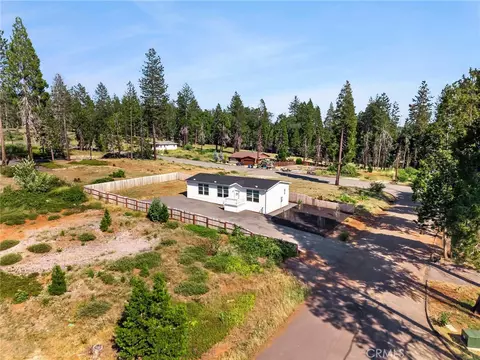 13760 Finch Ct, Magalia, CA 95954