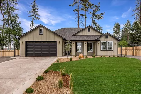 1843 Lillian Ave, Paradise, CA 95969