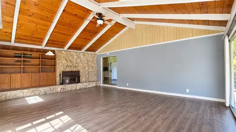 Living - 13527 Evelyn, Red Bluff, CA 96080 photo 6 of 6