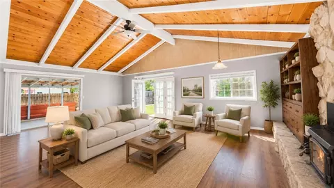 Living - 13527 Evelyn, Red Bluff, CA 96080 photo 1 of 6