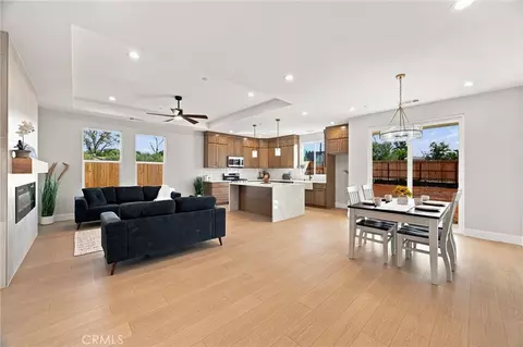 Living - 5442 S Libby Rd, Paradise, CA 95969 photo 1 of 3