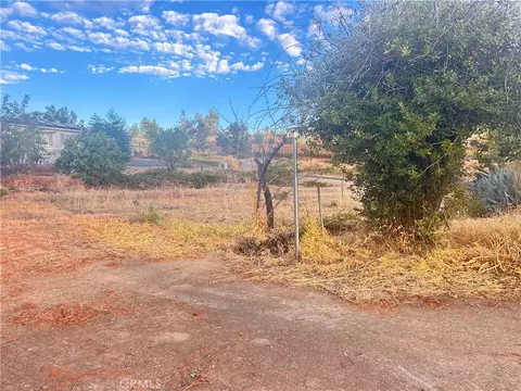 5821 Deerpark Ln, Paradise, CA 95969 photo 5