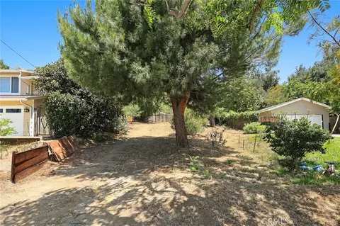 811 Crescent Dr, Monrovia, CA 91016