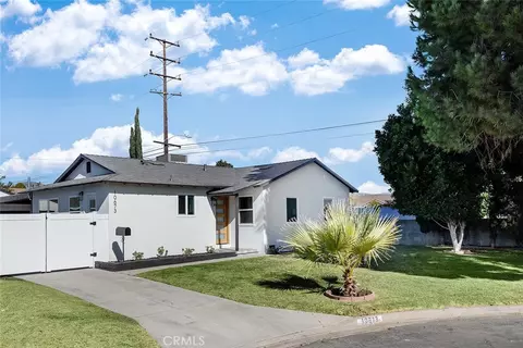 10673 Hallwood Dr, Temple City, CA 91780