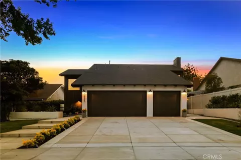 1523 Sycamore Ave, Fullerton, CA 92831