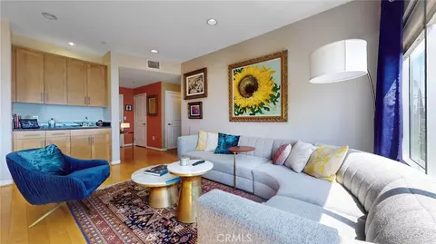4821 Bakman Ave #405, North Hollywood, CA 91601
