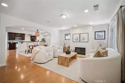 519 E Howard St, Pasadena, CA 91104