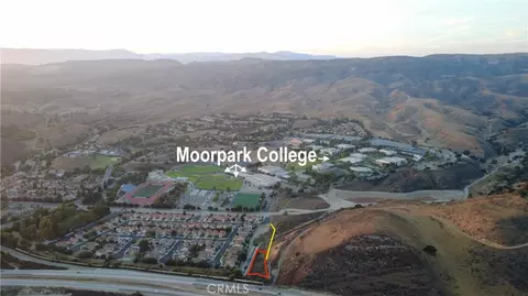 6422 Beragan St, Moorpark, CA 93021