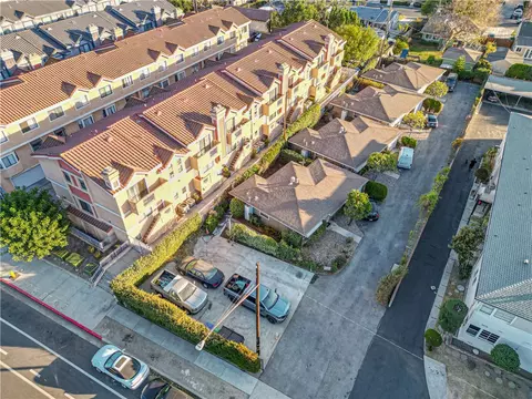 9078 Huntington Dr, San Gabriel, CA 91775