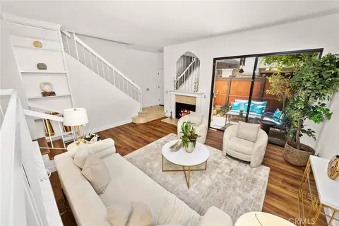 458 W Huntington Dr #B, Arcadia, CA 91007