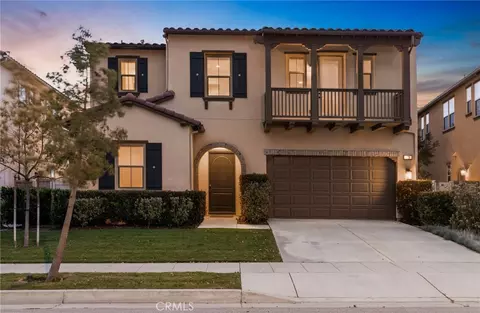 676 E Desert Willow Rd, Azusa, CA 91702