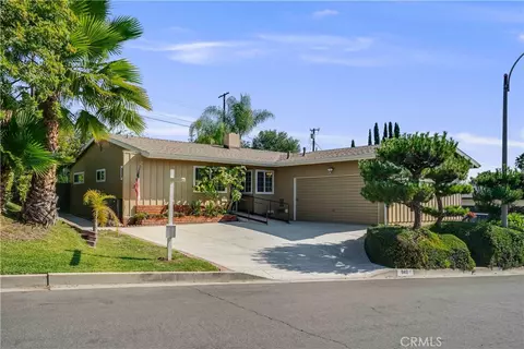 940 Adelante Ave, Los Angeles, CA 90042