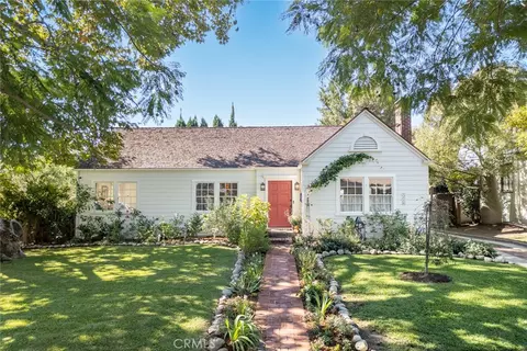 1925 Montrobles Pl, San Marino, CA 91108