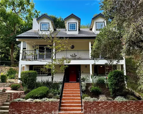 9729 Marcus Ln, Tujunga, CA 91042