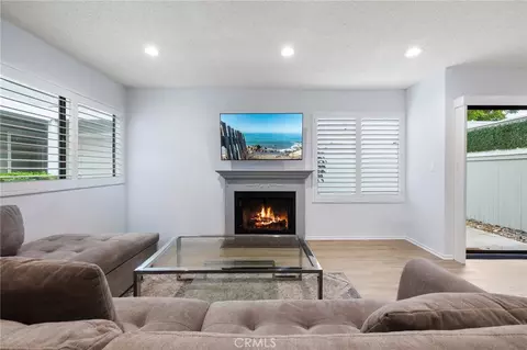 27114 Hidaway Ave #3, Canyon Country, CA 91351