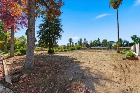 2151 Sinaloa Ave, Altadena, CA 91001
