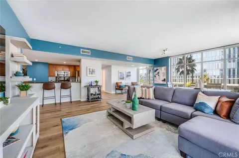 400 W Ocean Blvd #206, Long Beach, CA 90802