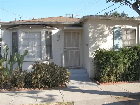 4074 Veselich, Los Angeles, CA 90039