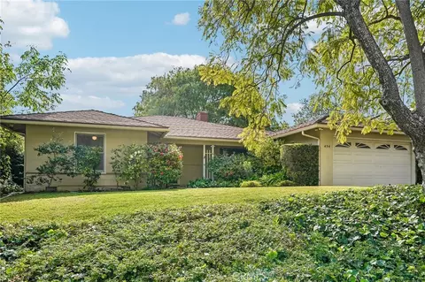 494 Paulette Pl, La Canada Flintridge, CA 91011