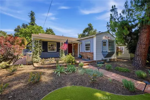 541 E Woodbury, Altadena, CA 91001