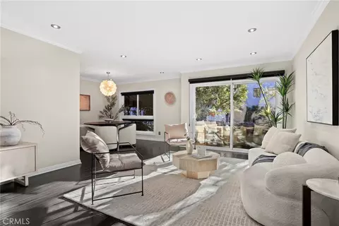 1203 N Sweetzer #118, West Hollywood, CA 90069