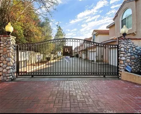 13775 Glenoaks #8, Sylmar, CA 91342