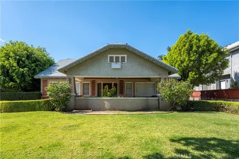 513 N Palm Ave, Alhambra, CA 91801