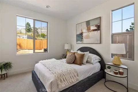 Bedroom - 181 E Palm St E, Altadena, CA 91001 photo 3 of 3
