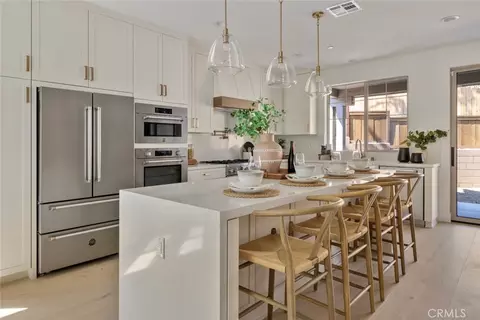 Kitchen - 181 E Palm St E, Altadena, CA 91001 photo 2 of 3