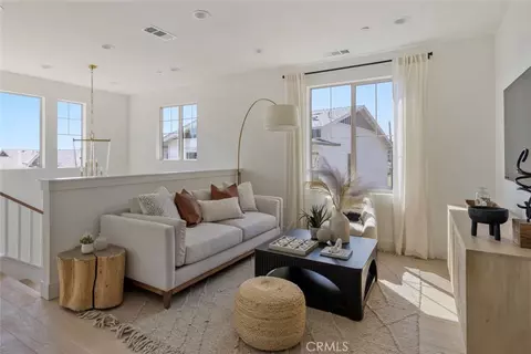 Other - 181 E Palm St E, Altadena, CA 91001 photo 1 of 4