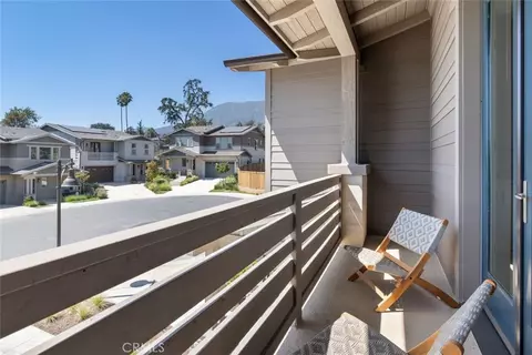Exterior - 187 E Palm St E, Altadena, CA 91001 photo 3 of 4