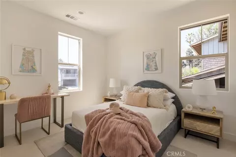 Bedroom - 187 E Palm St E, Altadena, CA 91001 photo 4 of 4