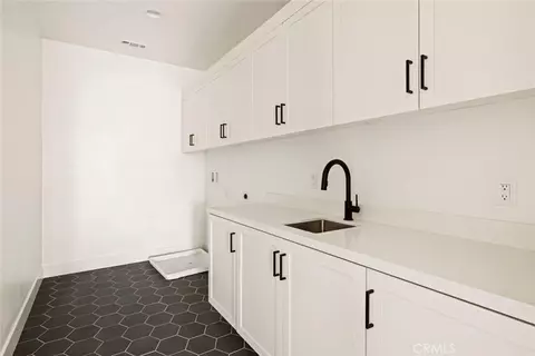 Other - 187 E Palm St E, Altadena, CA 91001 photo 3 of 3