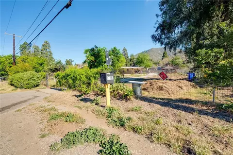 17782 W Kenwood, San Bernardino, CA 92407