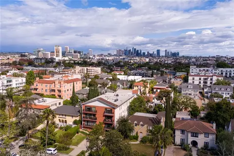 822 S Windsor Blvd #203, Los Angeles, CA 90005