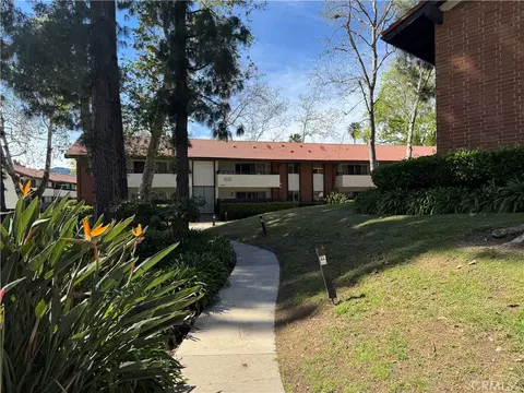 31567 Lindero Cyn #5, Westlake Village, CA 91361
