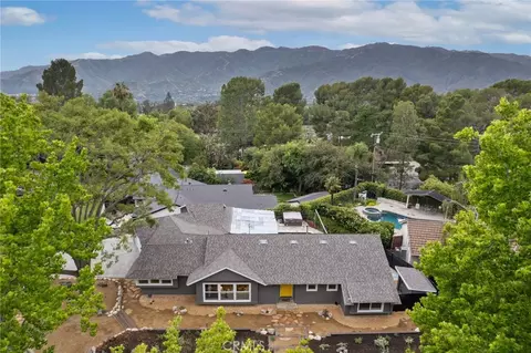 5031 El Adobe Ln, La Crescenta, CA 91214