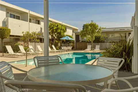 4331 W Sarah St #10, Burbank, CA 91505