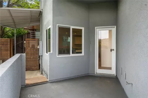 Exterior - 468 Sycamore Gln, Pasadena, CA 91105 photo 4 of 23