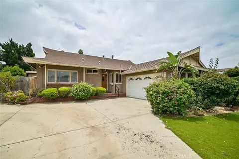 14860 Novice St, North Hills, CA 91343