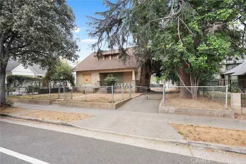 366 E Orange Grv, Pasadena, CA 91104 photo 2