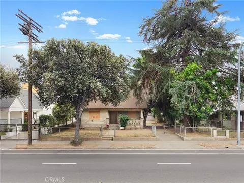 366 E Orange Grv, Pasadena, CA 91104 photo 3