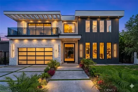 4528 Matilija Ave, Sherman Oaks, CA 91423