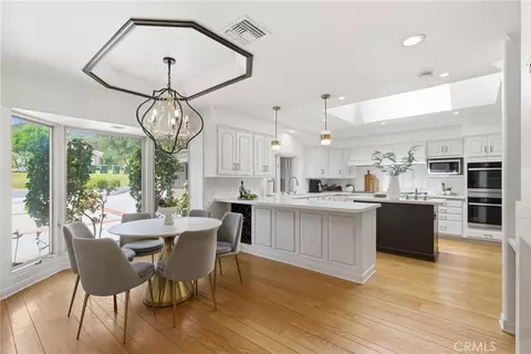 Kitchen - 950 Hampton, Arcadia, CA 91006 photo 1 of 4